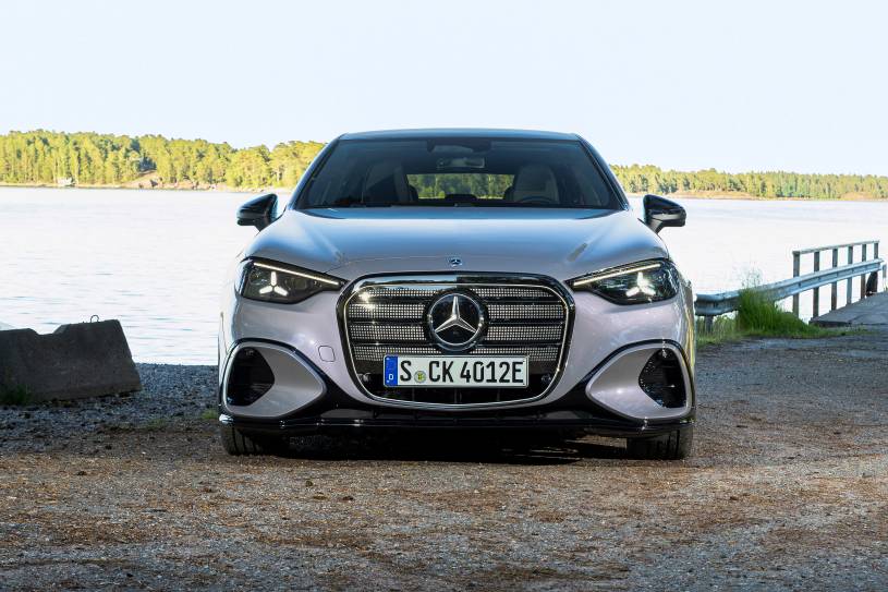 Mercedes-Benz C-Serisi Elektrikli: Güç, Menzil ve Şarj - fotoğraf 3