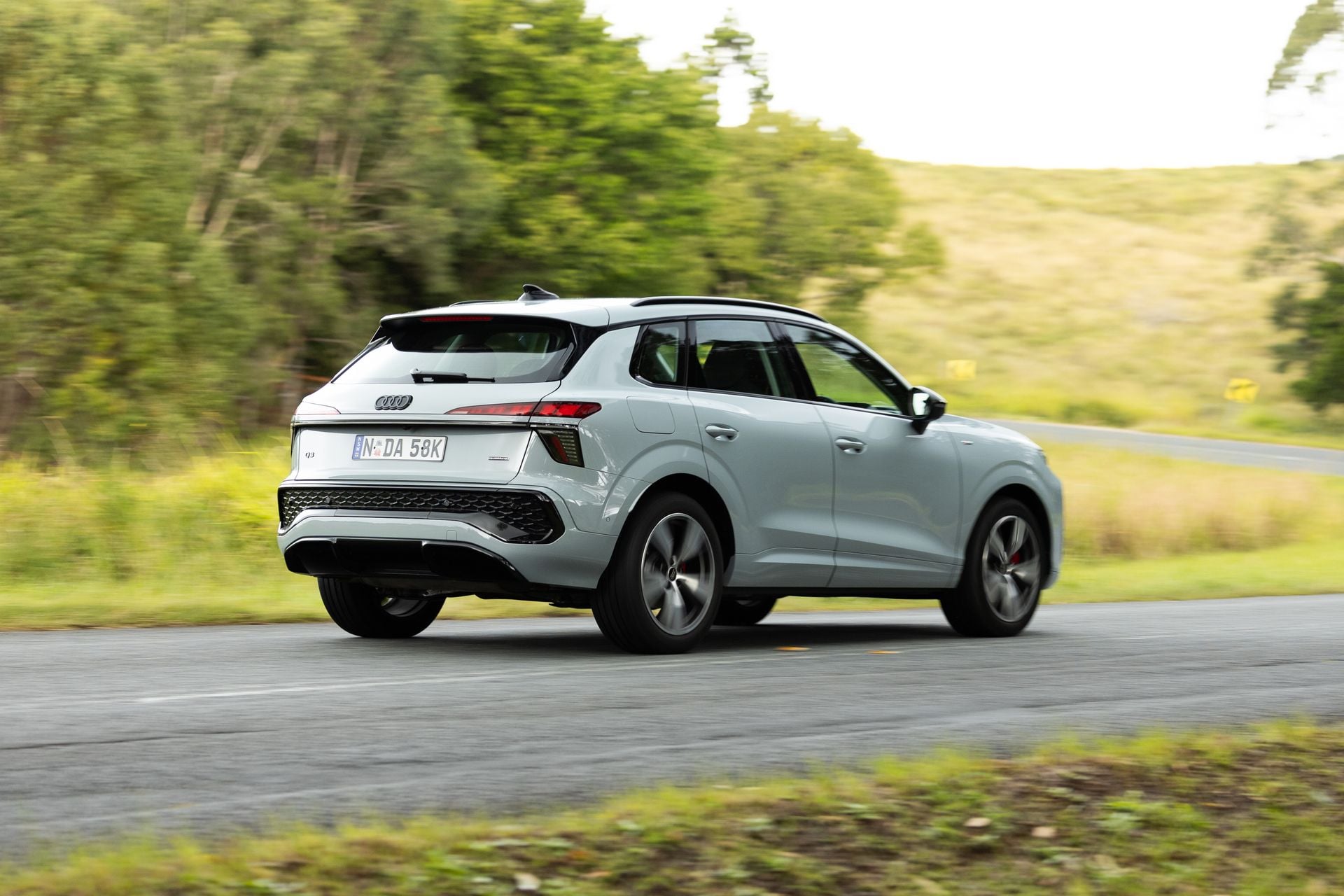 Audi Q3 2027 Testi: S line Sürüşü ve Kabin Notları - fotoğraf 5
