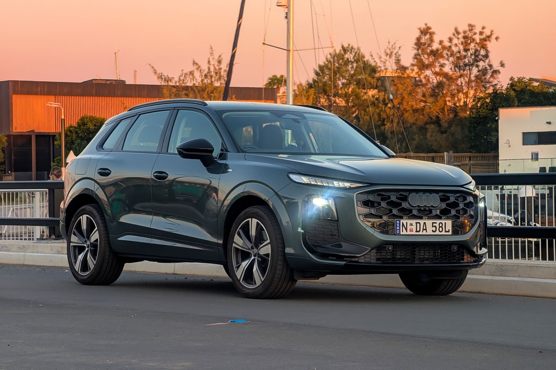 Audi Q3 2027 Testi: S line Sürüşü ve Kabin Notları - fotoğraf 2