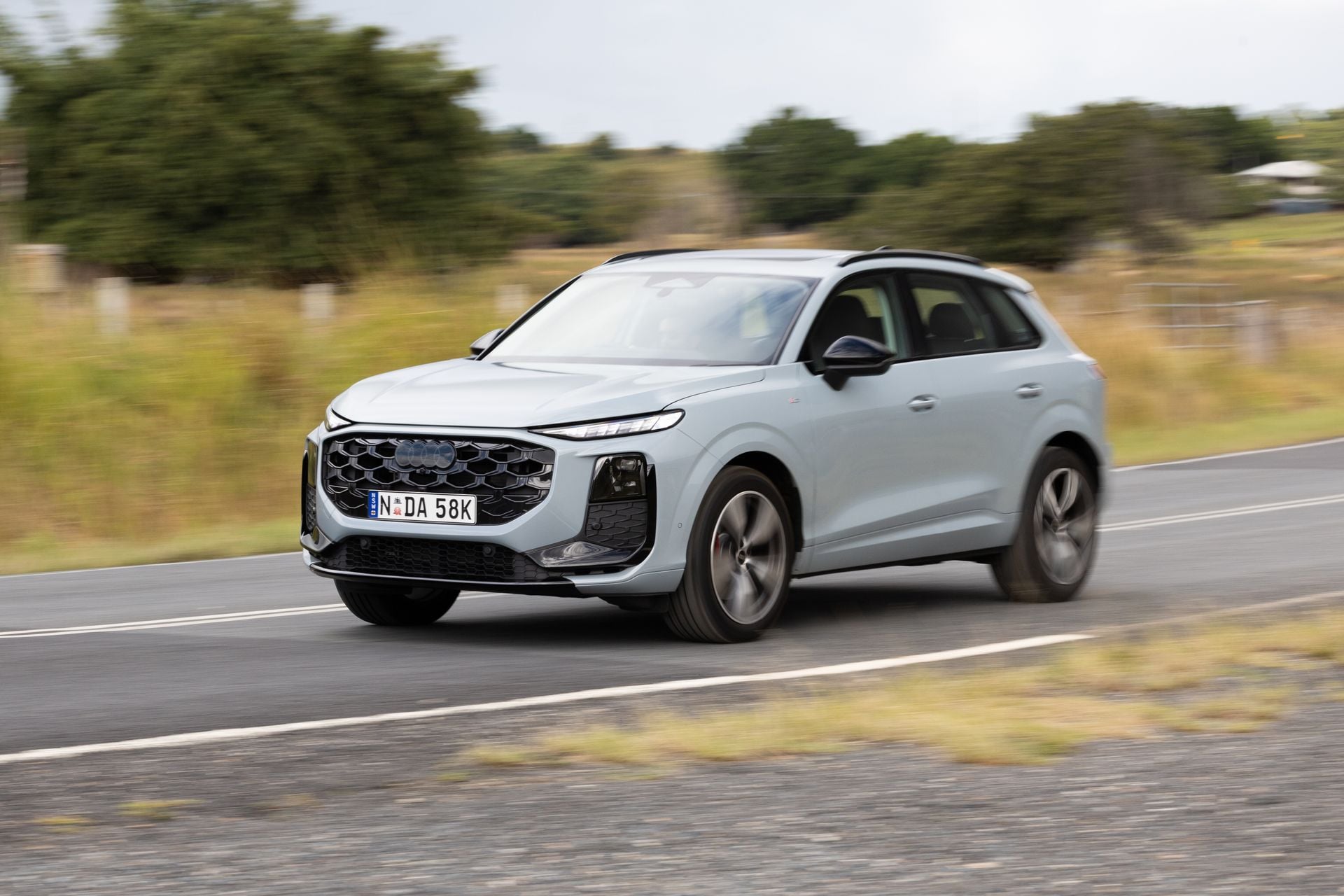 Audi Q3 2027 Testi: S line Sürüşü ve Kabin Notları - fotoğraf 6