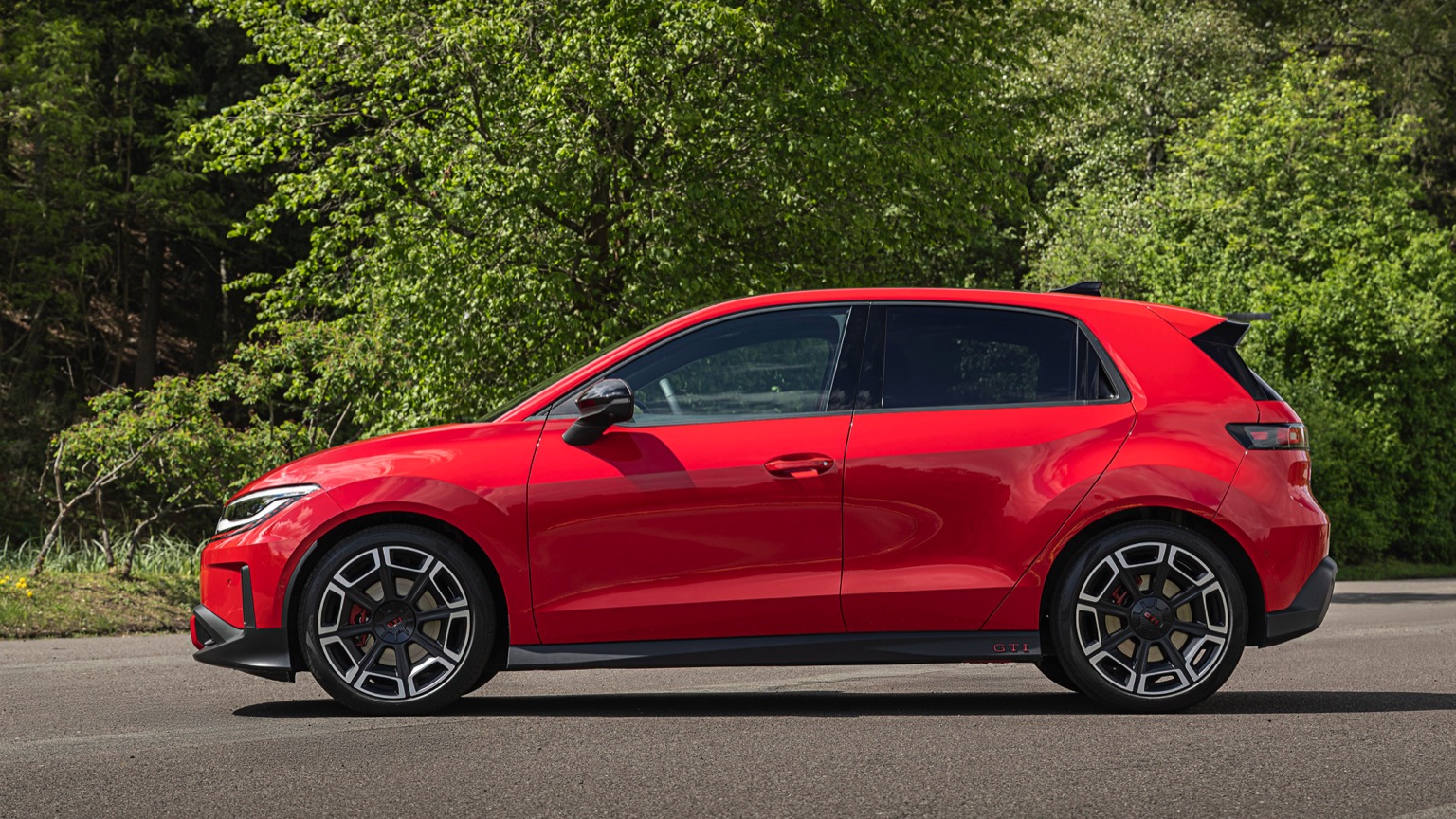 Volkswagen ID. Polo GTI: 190 km/sa neyi değiştiriyor? - fotoğraf 18