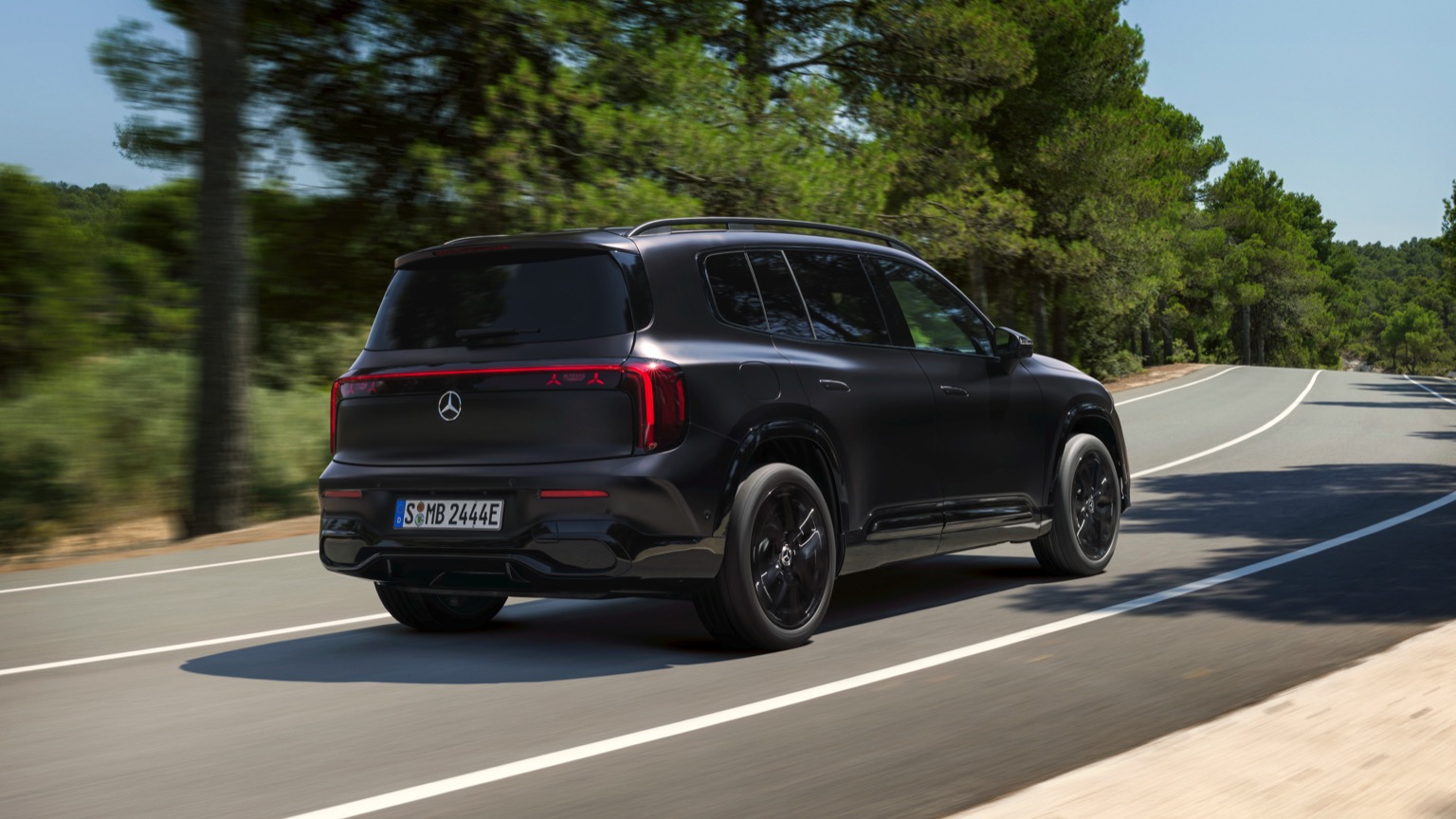 Mercedes-Benz GLB 200: 58 kWh, 800 Volt ve 431 km WLTP - fotoğraf 11