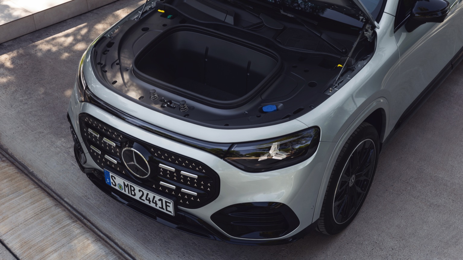Mercedes-Benz GLB 200: 58 kWh, 800 Volt ve 431 km WLTP - fotoğraf 47