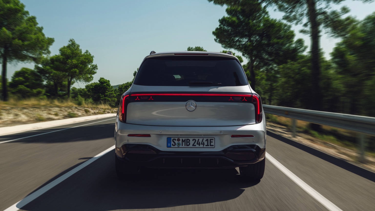 Mercedes-Benz GLB 200: 58 kWh, 800 Volt ve 431 km WLTP - fotoğraf 7