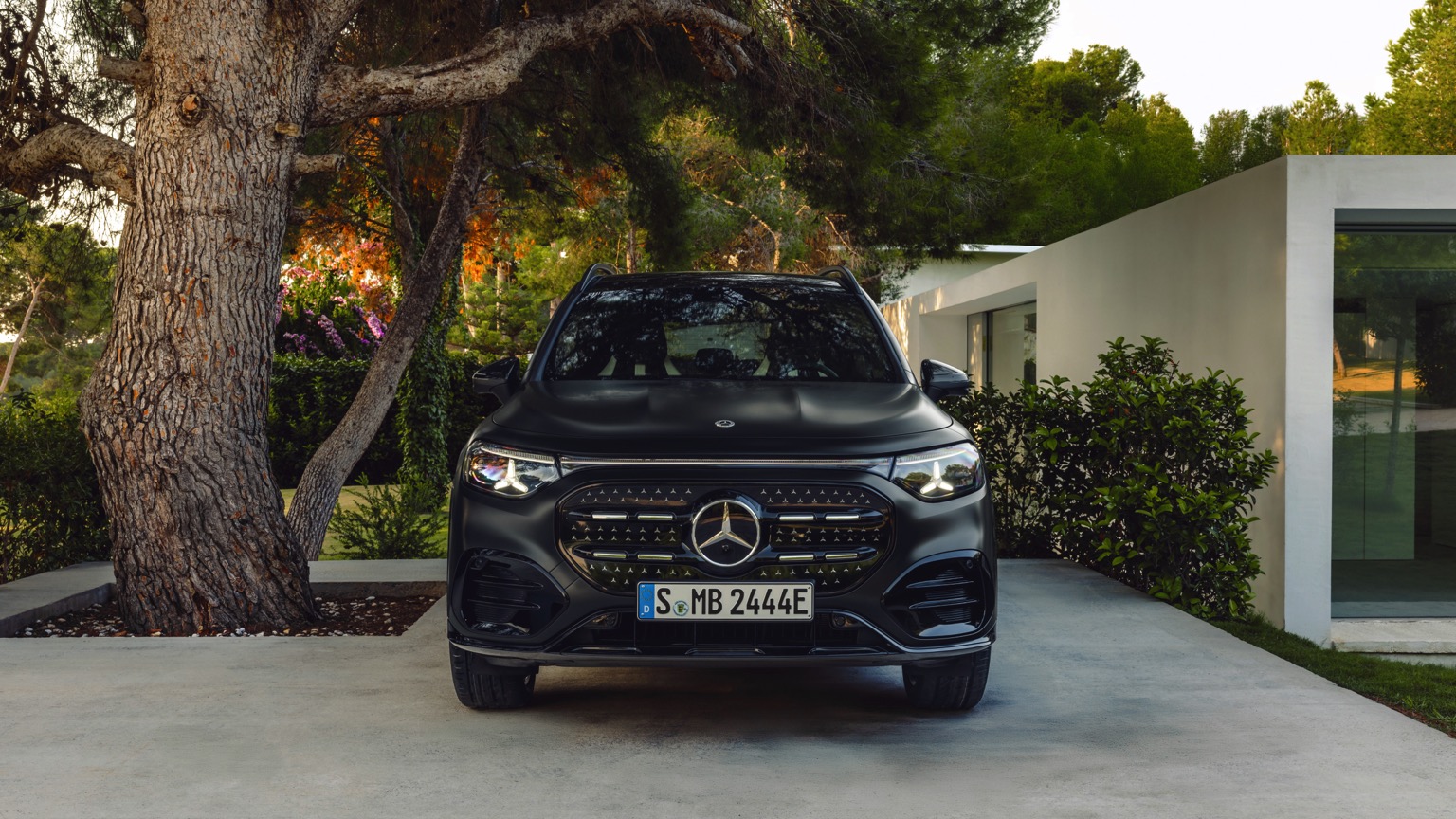 Mercedes-Benz GLB 250: 527 km WLTP ve 272 PS Motor - fotoğraf 30