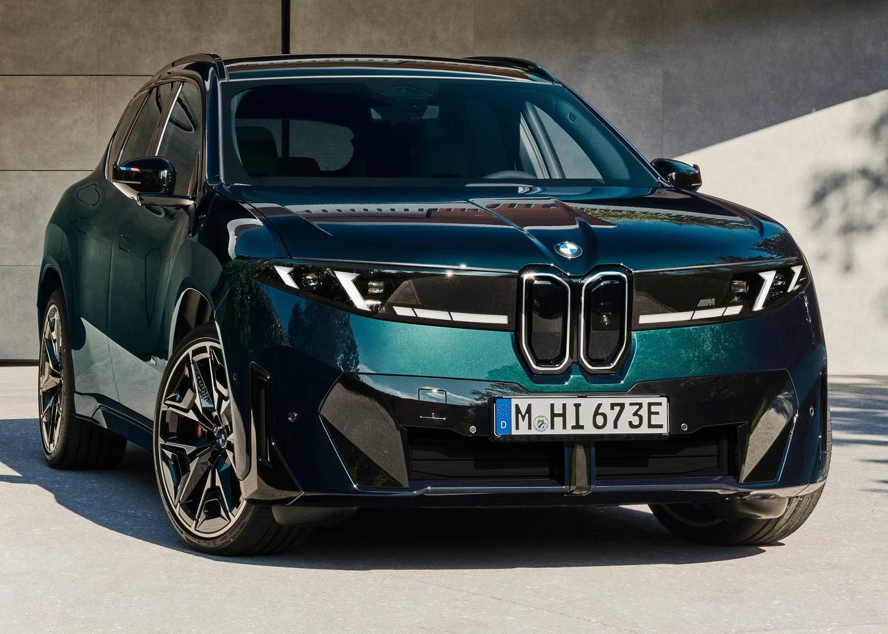 BMW iX3 M60 xDrive: 612 bg ve 754 km Menzil - fotoğraf 2
