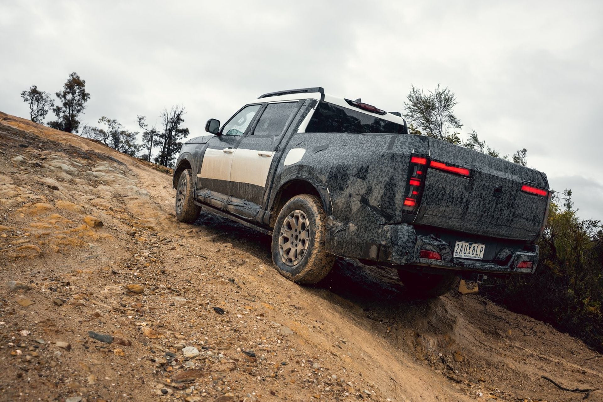 Yeni Nissan Navara Pro PHEV 2027 Incelemesi: 300 kW ve 800 Nm - fotoğraf 6