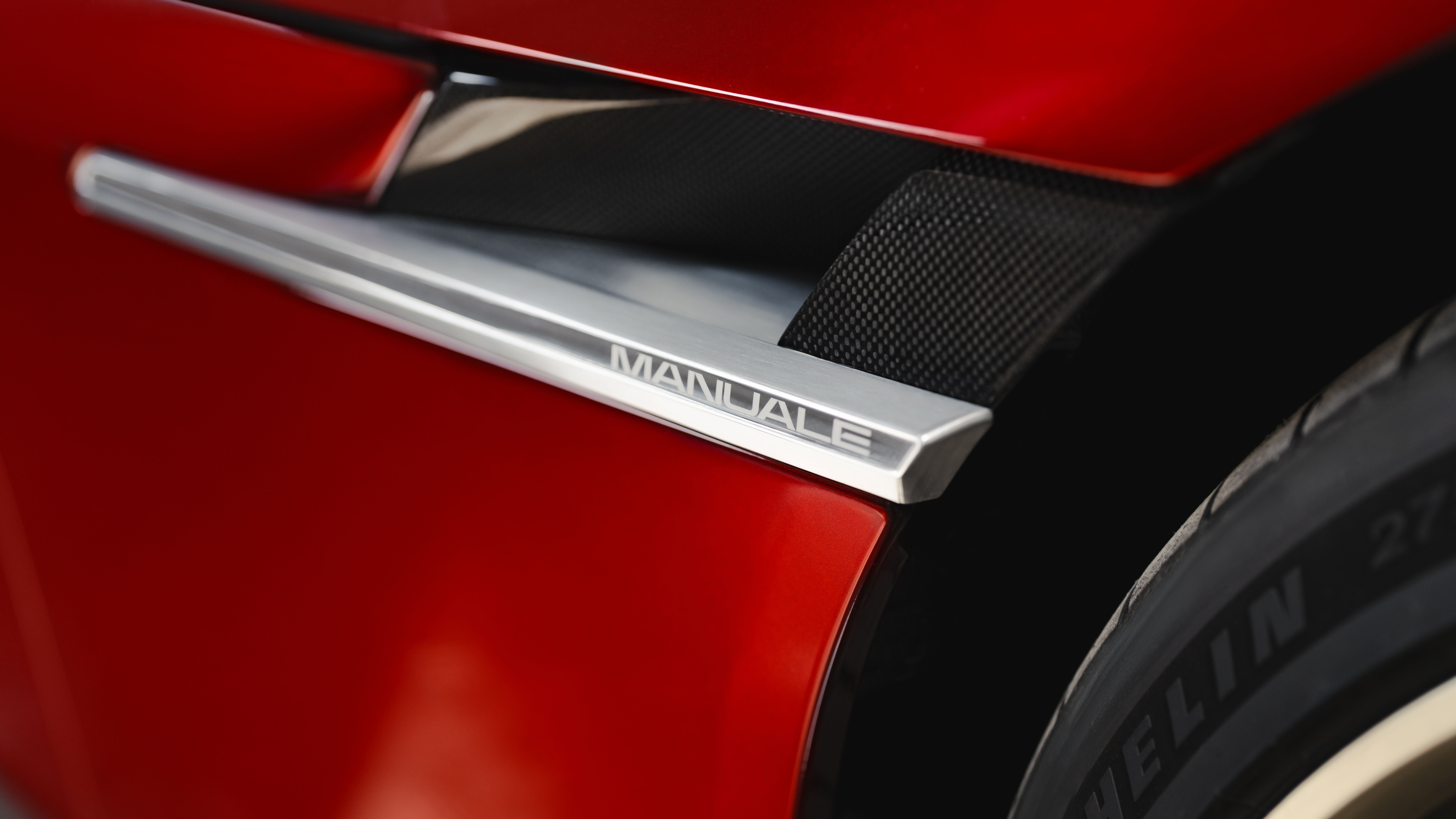 Ferrari 12Cilindri Manuale Türkiye’ye Gelecek mi? - fotoğraf 6
