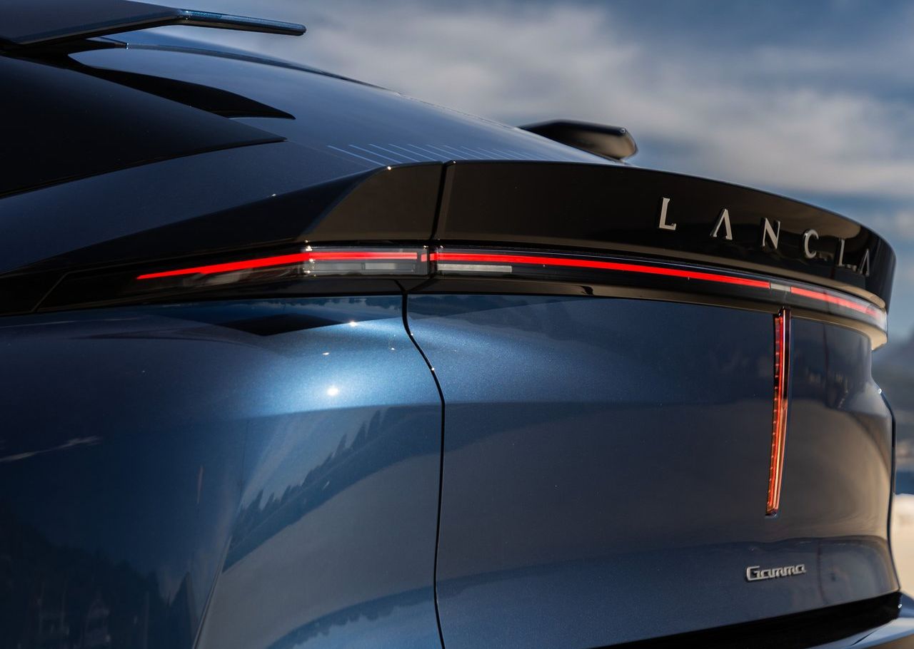 Lancia Gamma 2027 İncelemesi: Türkiye’ye Gelecek mi? - fotoğraf 7