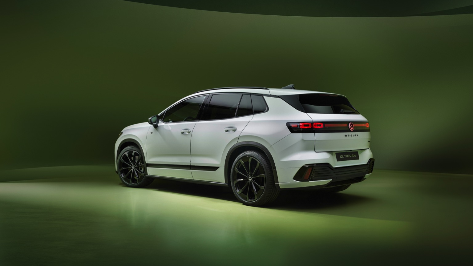 Volkswagen ID. Tiguan Pro 4MOTION Özellikleri ve Türkiye Durumu - fotoğraf 16