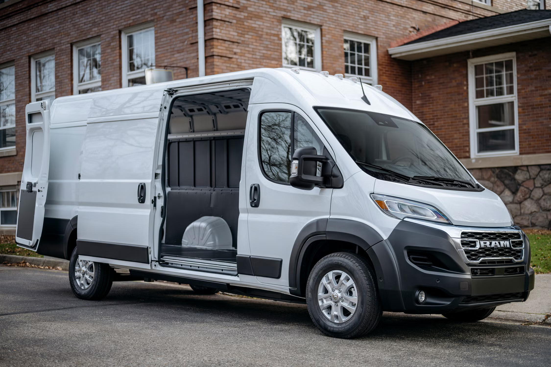 Ram ProMaster EV Elektrikli Van Özellikleri Nasıl? - fotoğraf 5