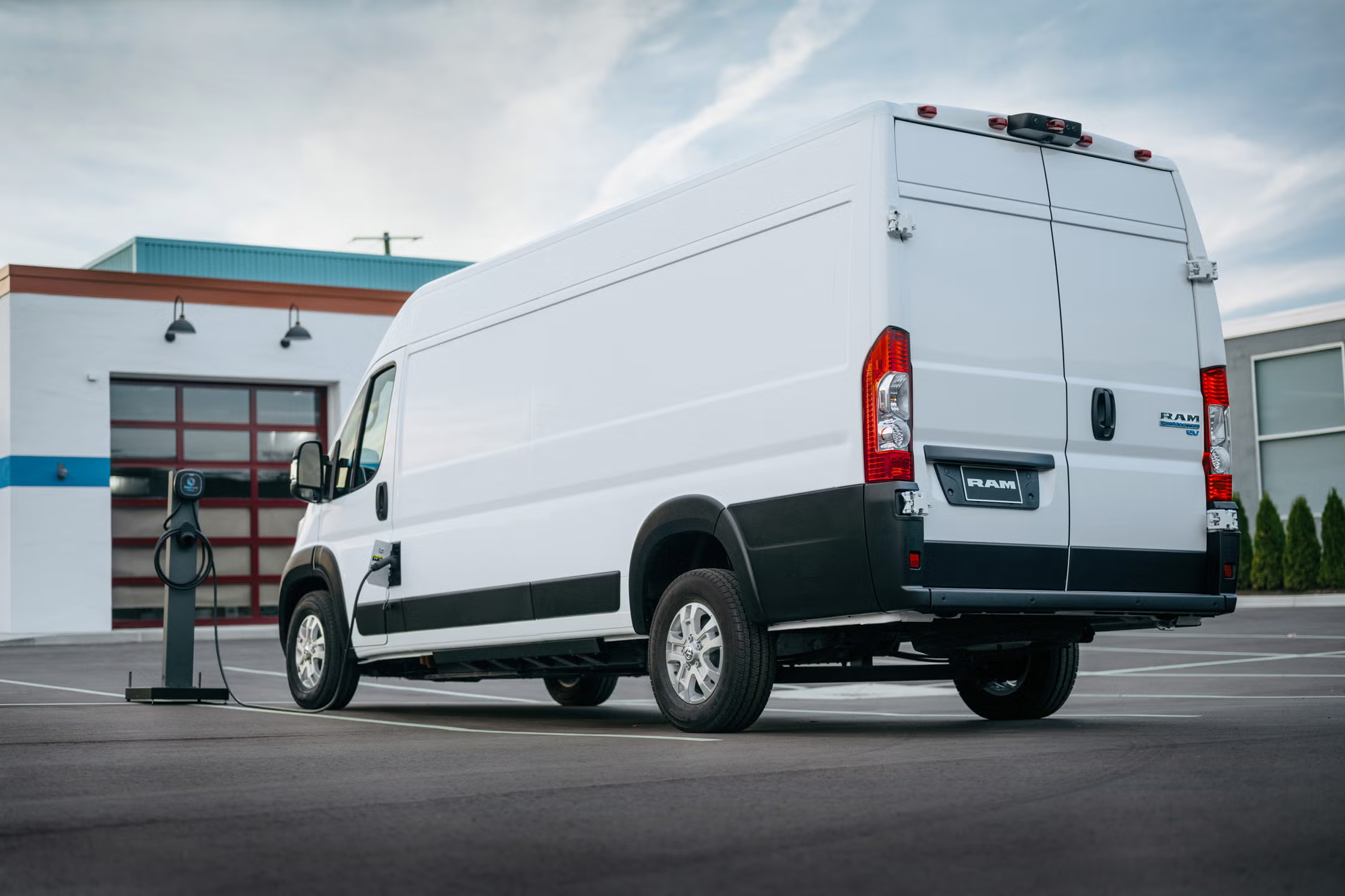 Ram ProMaster EV Elektrikli Van Özellikleri Nasıl? - fotoğraf 6