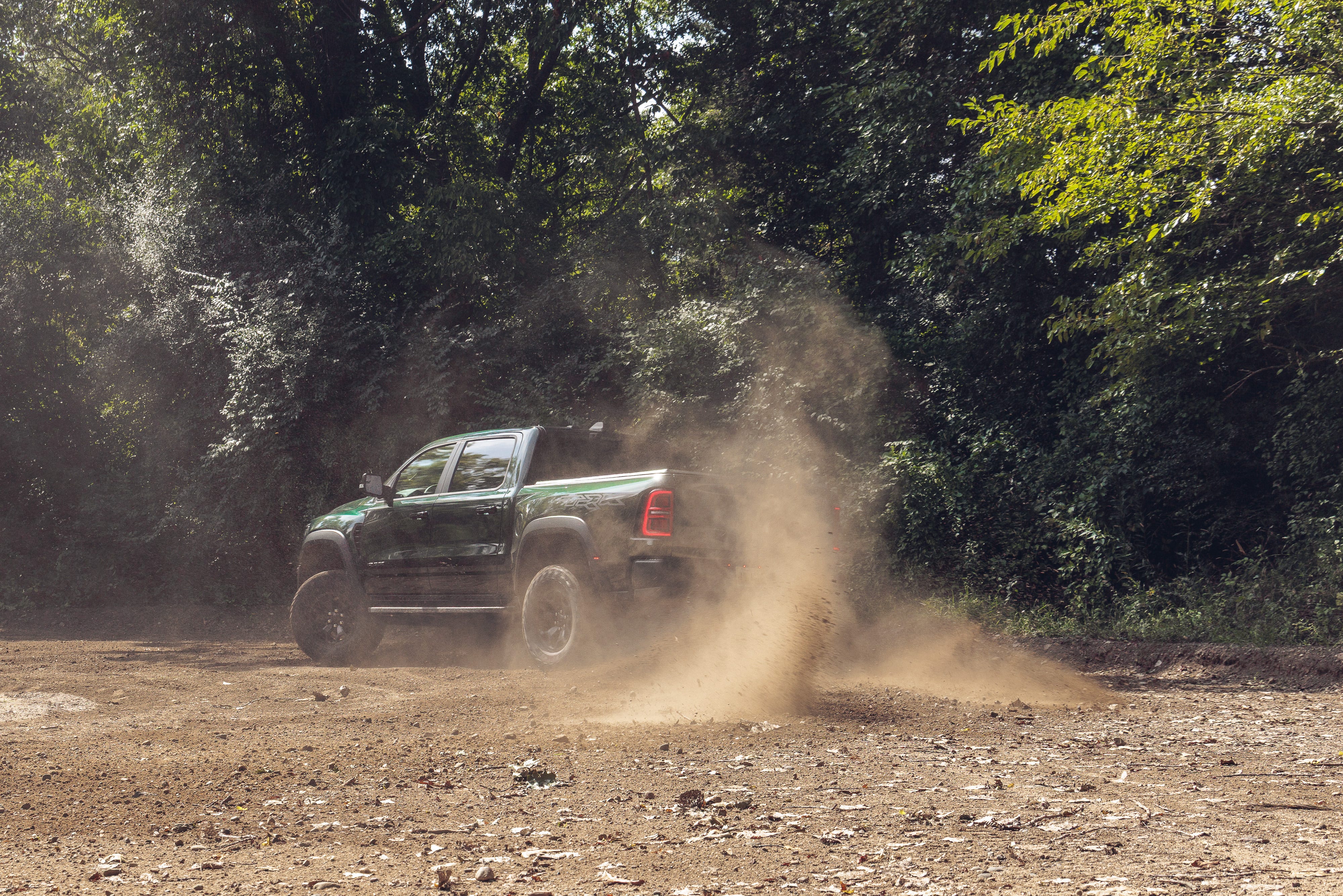 Ram 1500 TRX SRT Benzinli Pickup Özellikleri Nasıl? - fotoğraf 16