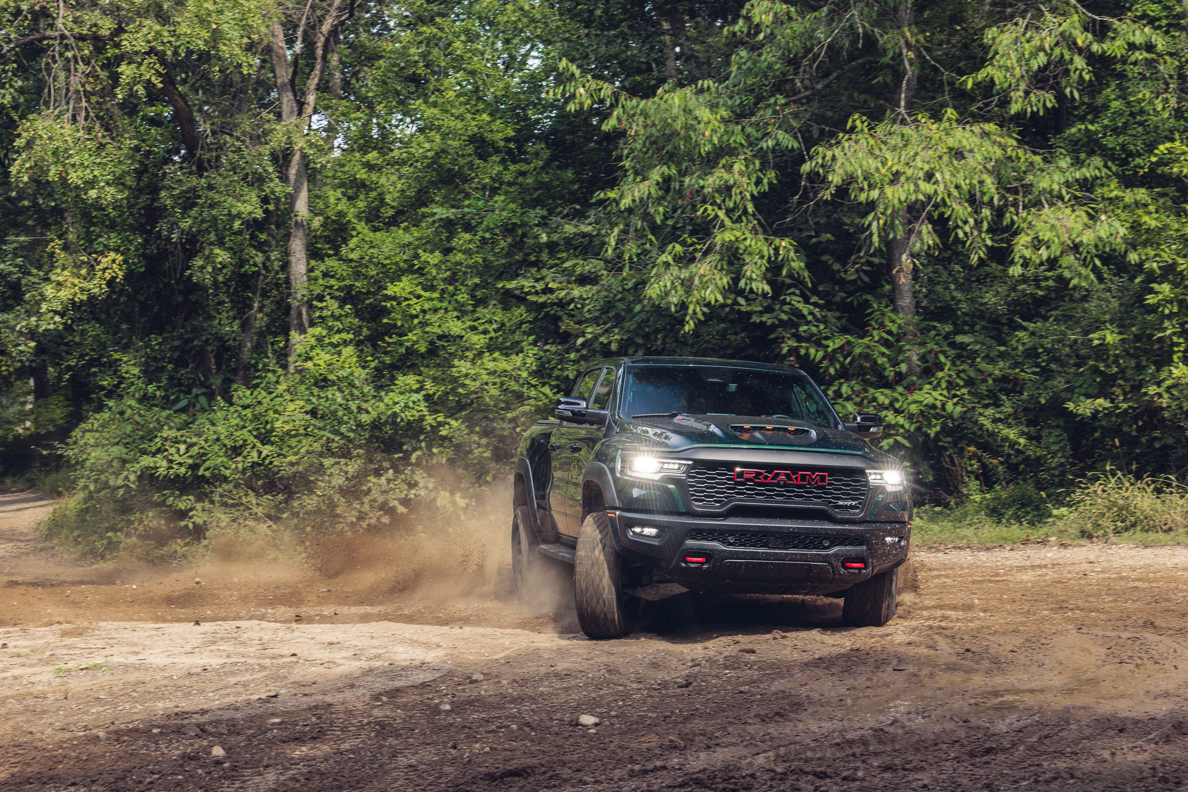 Ram 1500 TRX SRT Benzinli Pickup Özellikleri Nasıl? - fotoğraf 19