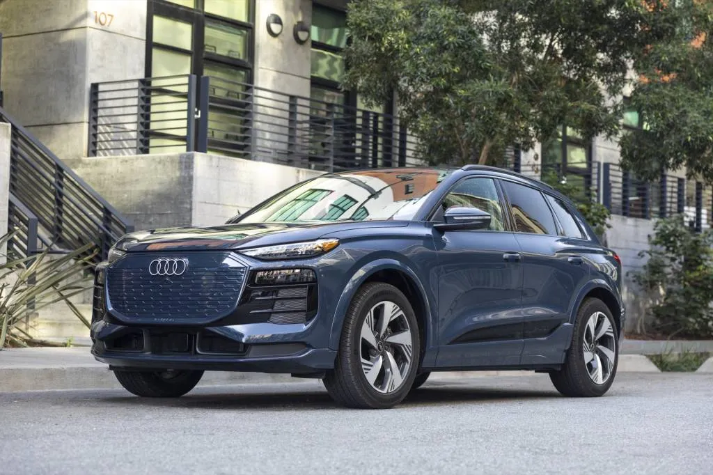 Audi Q6 e-tron Elektrikli SUV: Rakipleri Karşısında Nasıl? - fotoğraf 11