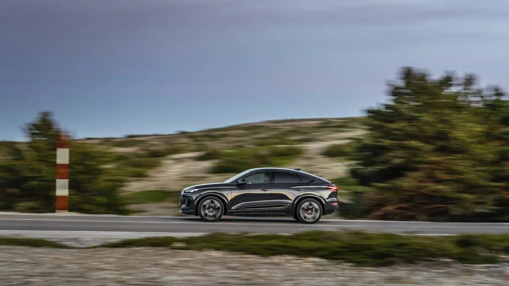 Audi Q6 e-tron Elektrikli SUV: Rakipleri Karşısında Nasıl? - fotoğraf 39