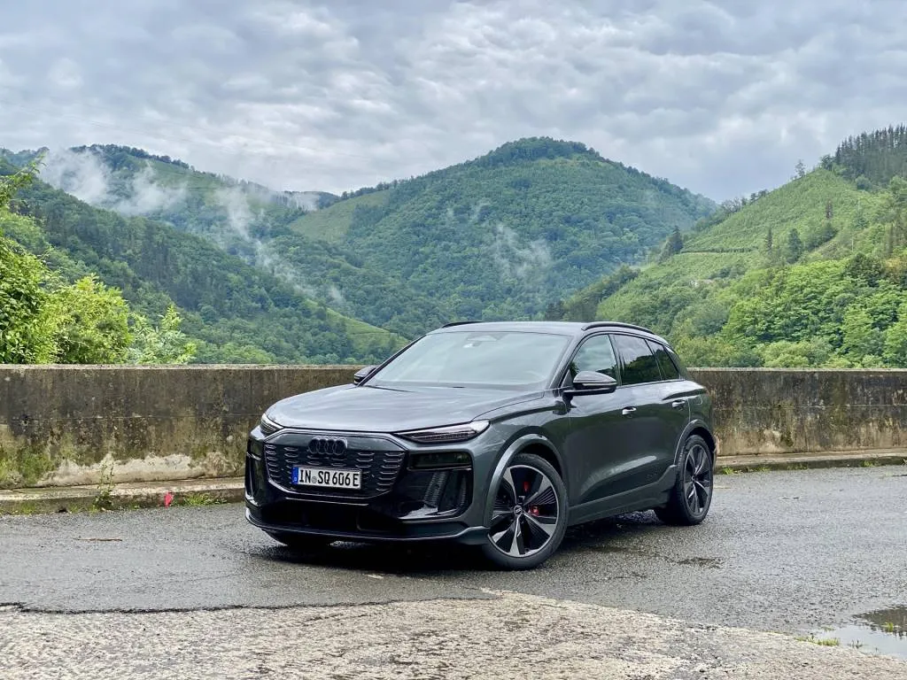 Audi Q6 e-tron Elektrikli SUV: Rakipleri Karşısında Nasıl? - fotoğraf 5