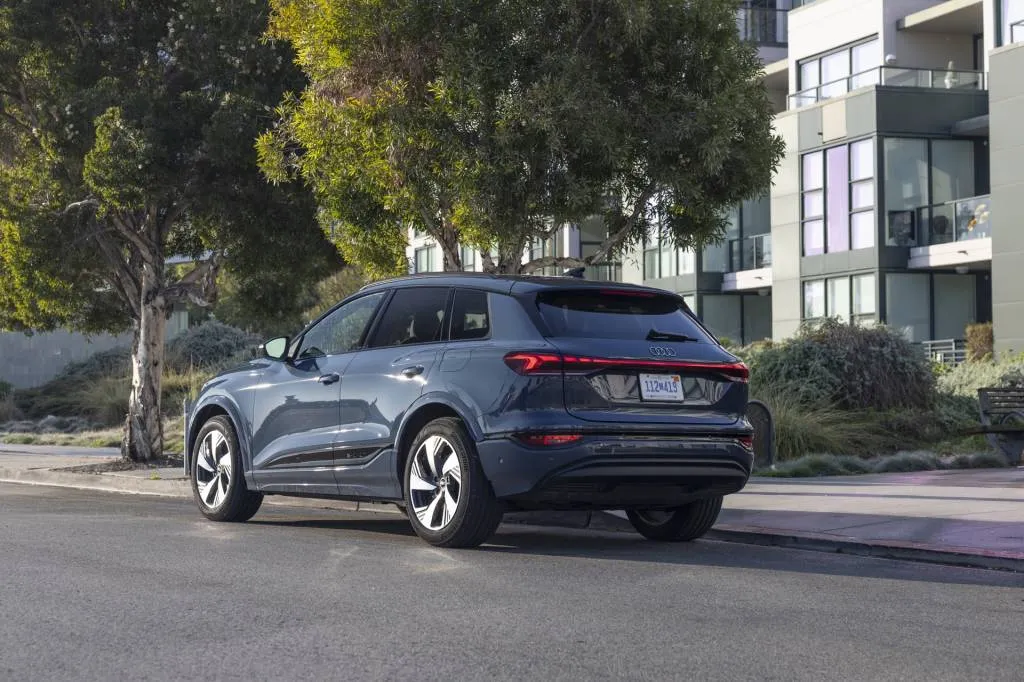 Audi Q6 e-tron Elektrikli SUV: Rakipleri Karşısında Nasıl? - fotoğraf 8