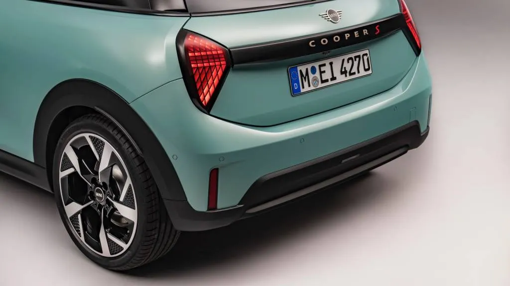 MINI Cooper Hardtop Benzinli Alınır mı? - fotoğraf 14
