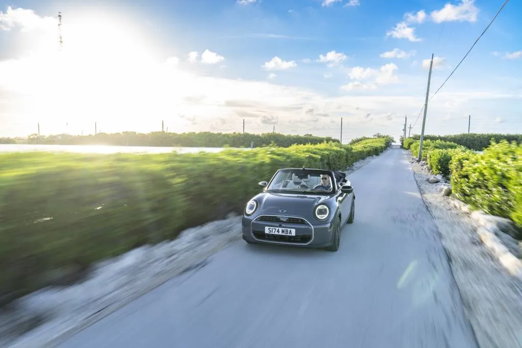 MINI Cooper Hardtop Benzinli Alınır mı? - fotoğraf 41
