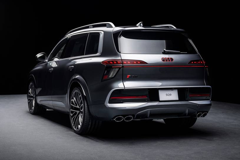 2027 Audi SQ9 Benzinli SUV Motor Gücü ve Performansı Nasıl? - fotoğraf 10
