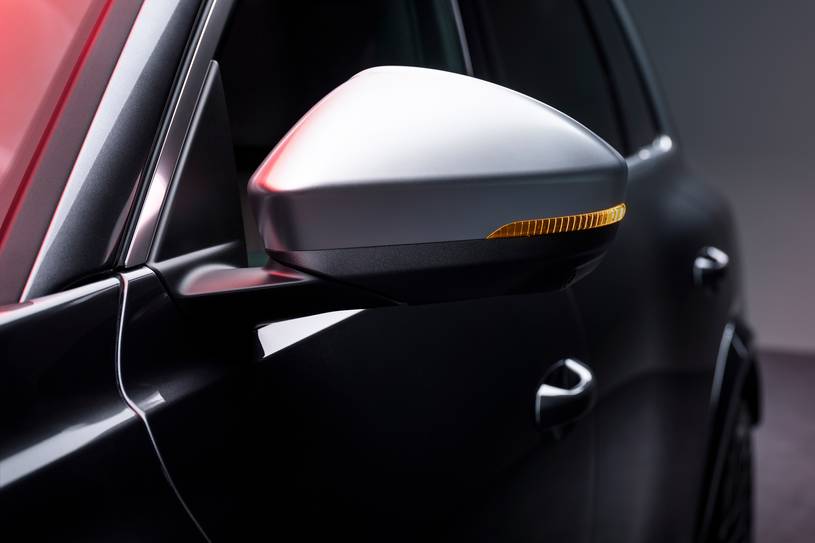 2027 Audi SQ9 Benzinli SUV Motor Gücü ve Performansı Nasıl? - fotoğraf 20