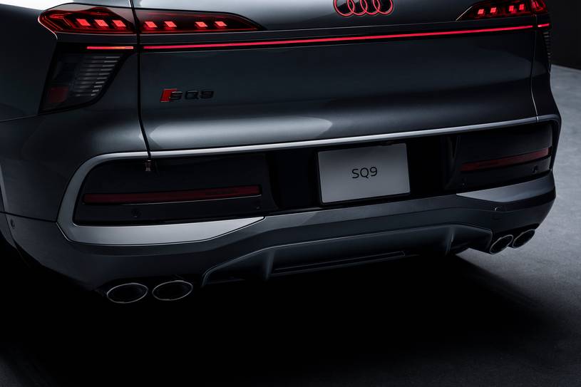 2027 Audi SQ9 Benzinli SUV Motor Gücü ve Performansı Nasıl? - fotoğraf 21