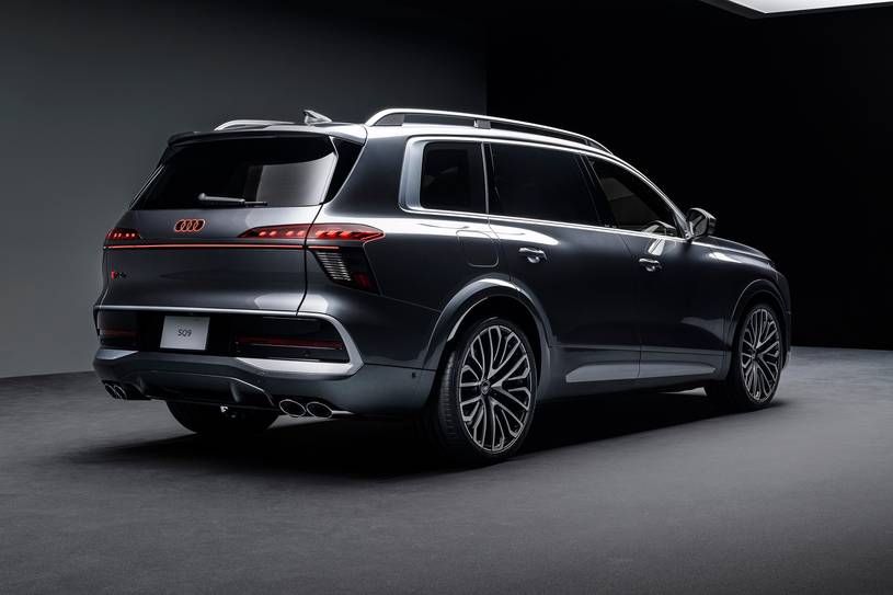 2027 Audi SQ9 Benzinli SUV Motor Gücü ve Performansı Nasıl? - fotoğraf 9