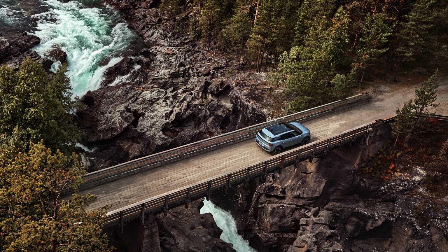 Ford Explorer Elektrikli SUV Menzili Ve Şarjı Yeterli mi? - fotoğraf 10