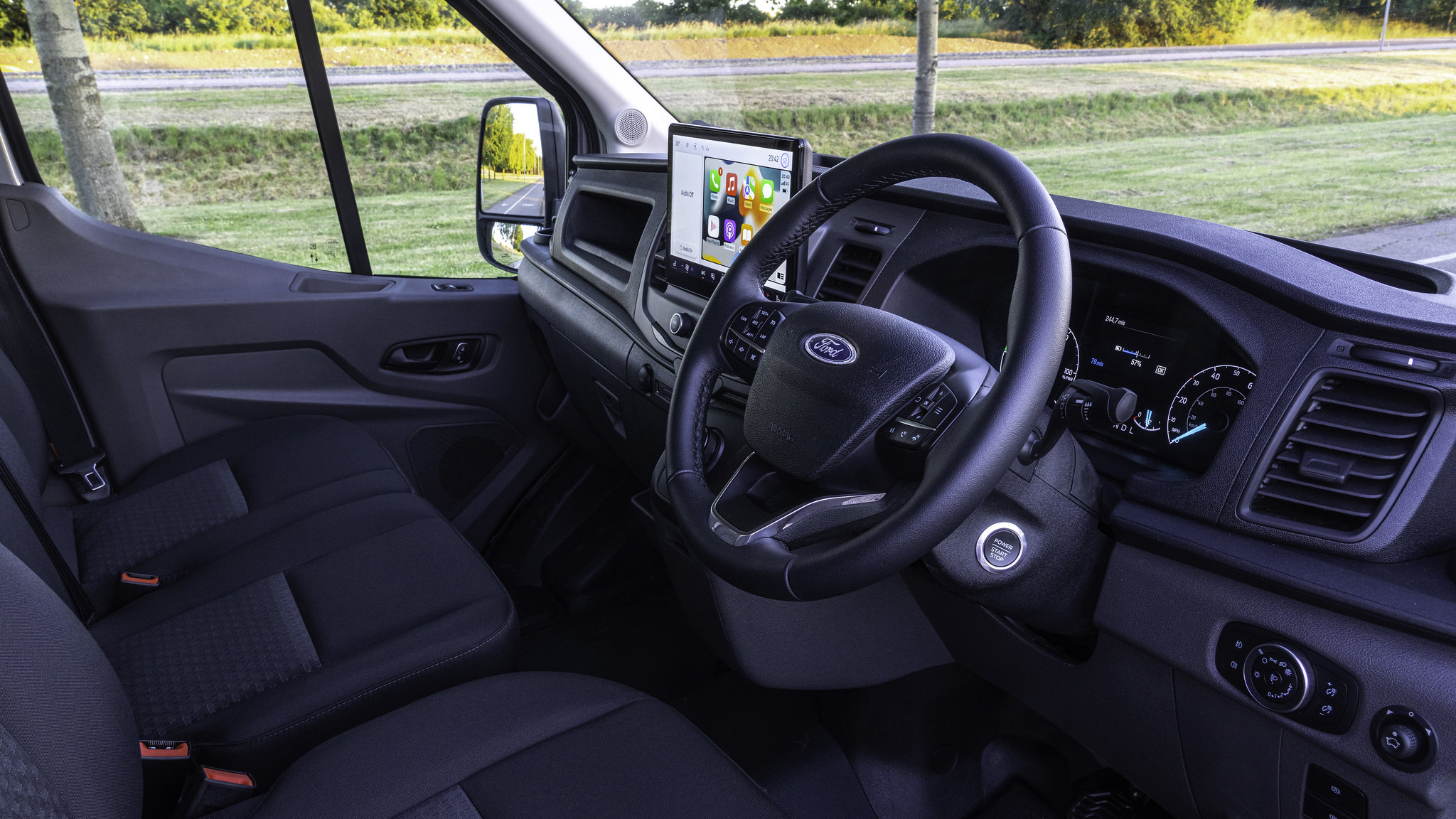 Ford E-Transit Cargo Van Elektrikli mi? - fotoğraf 6