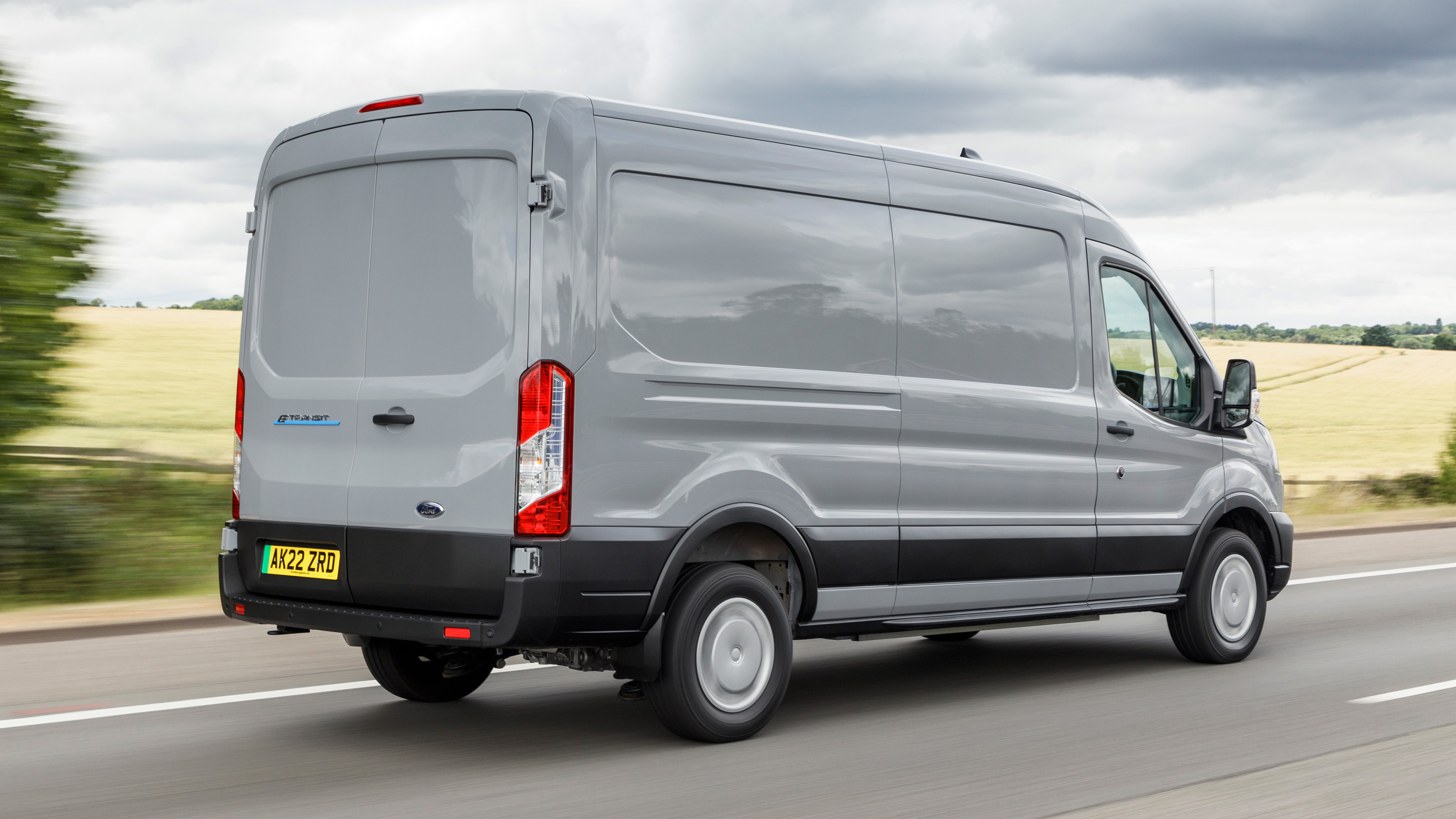 Ford E-Transit Cargo Van Elektrikli mi? - fotoğraf 7