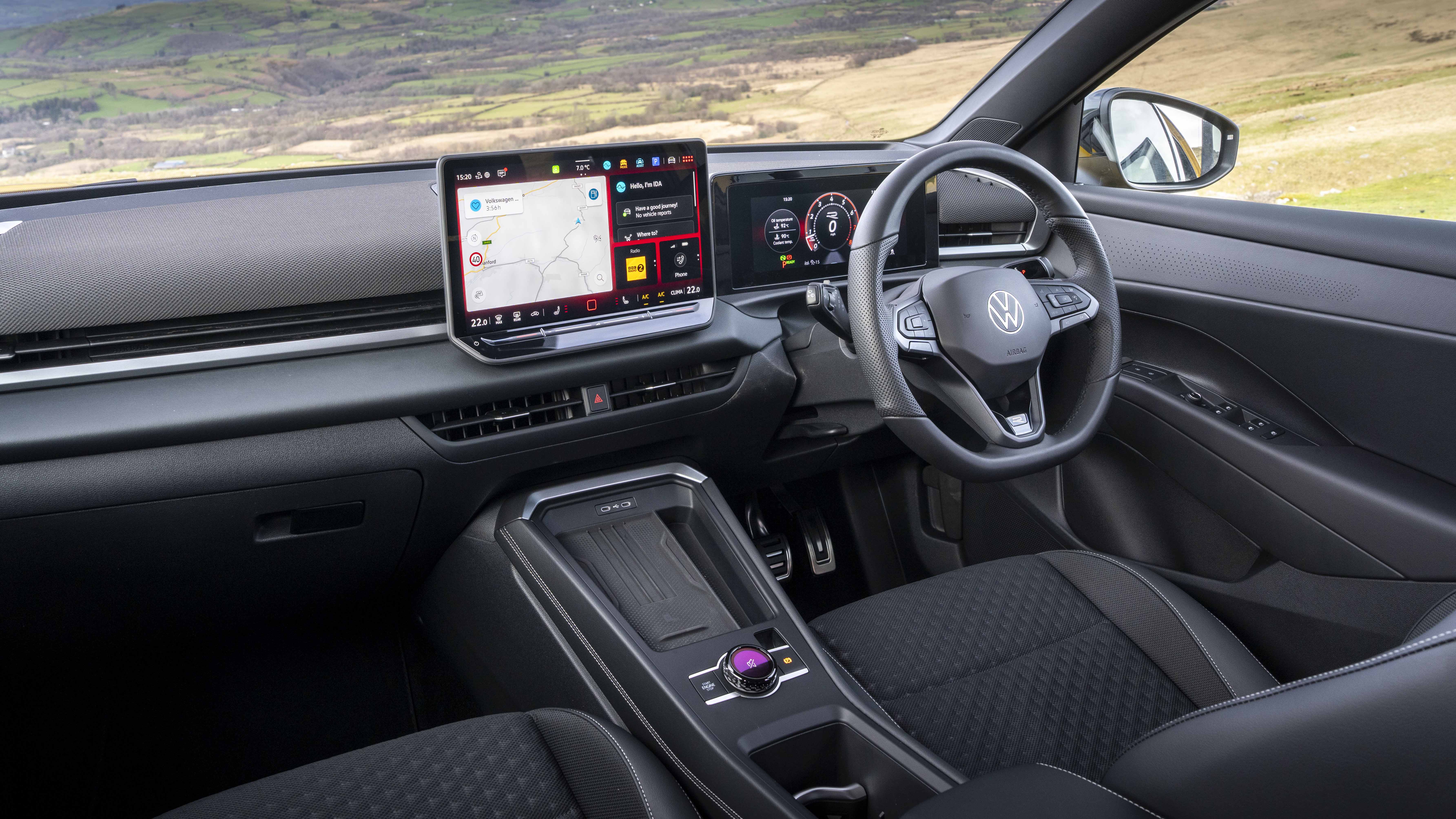 Volkswagen T-Roc Hibrit SUV Alınır mı? - fotoğraf 25