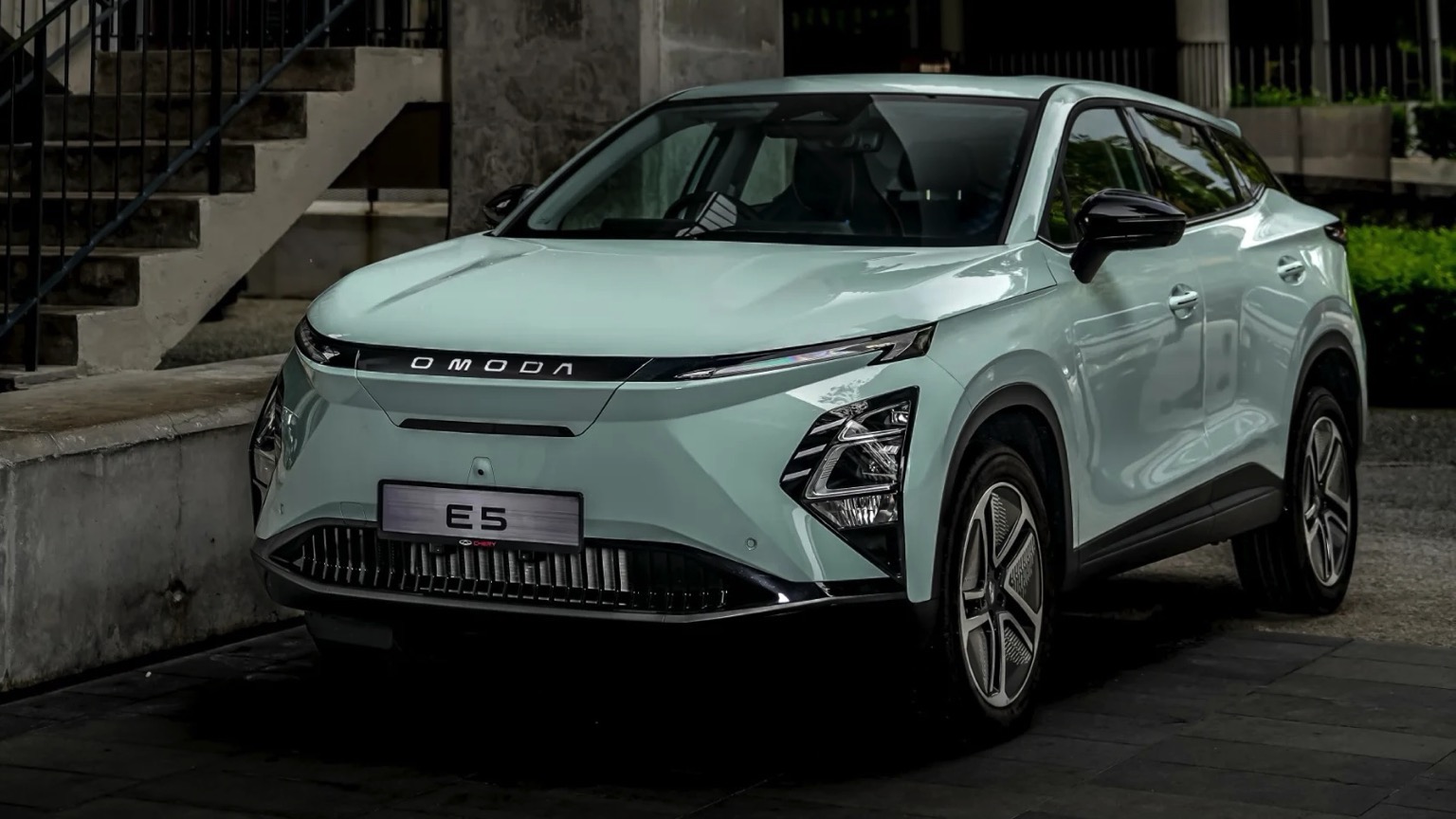 Omoda E5 Elektrikli SUV Menzil Ve Şarj Özellikleri - fotoğraf 17