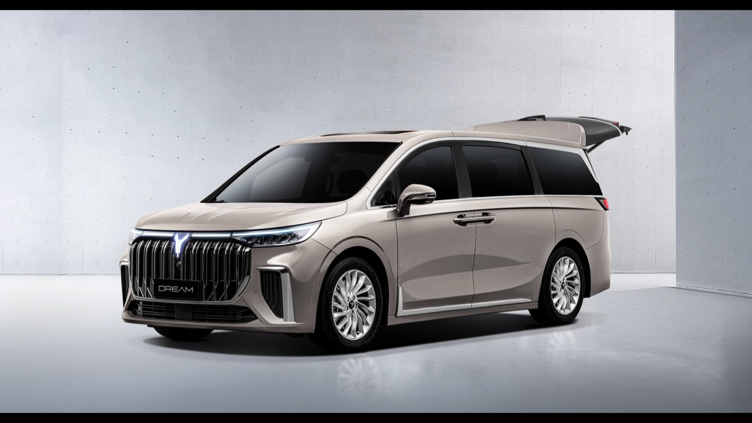 Voyah Dream Elektrikli MPV Menzili Ve Şarjı Yeterli mi? - fotoğraf 5