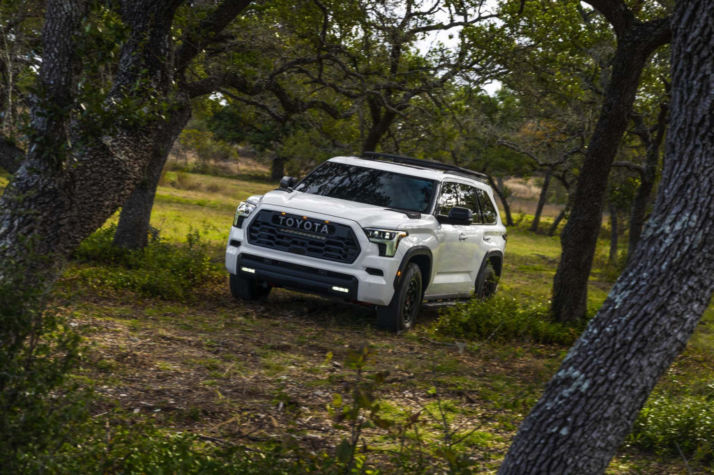 Toyota Sequoia Hibrit Kimler İçin Uygun? - fotoğraf 13