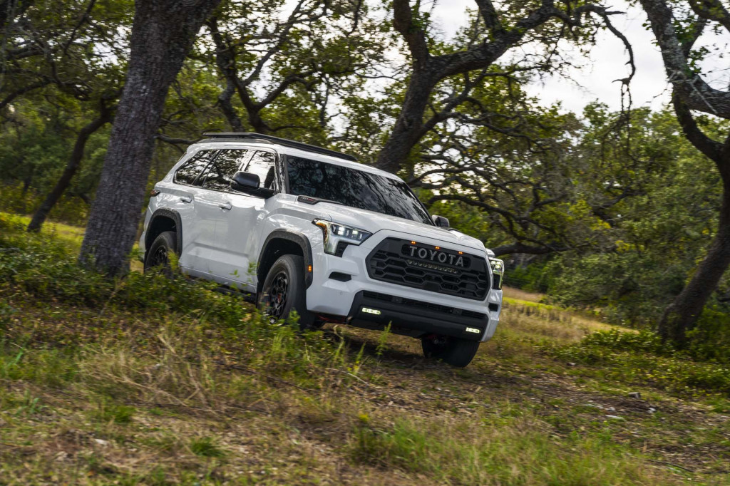 Toyota Sequoia Hibrit Kimler İçin Uygun? - fotoğraf 14