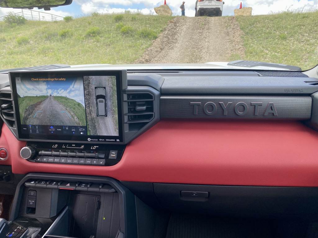 Toyota Sequoia Hibrit Kimler İçin Uygun? - fotoğraf 22