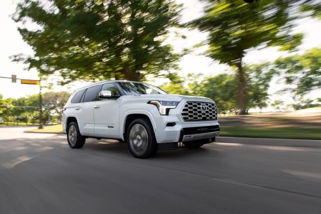 Toyota Sequoia Hibrit Kimler İçin Uygun? - fotoğraf 41