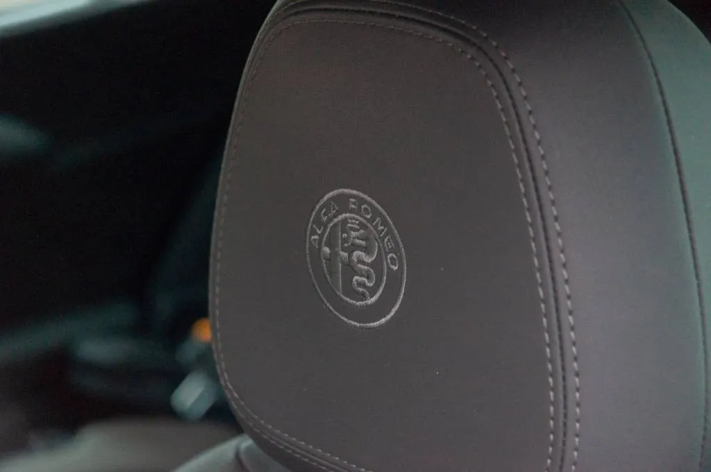 Alfa Romeo Tonale Incelemesi: Benzinli SUV Ne Sunuyor? - fotoğraf 68