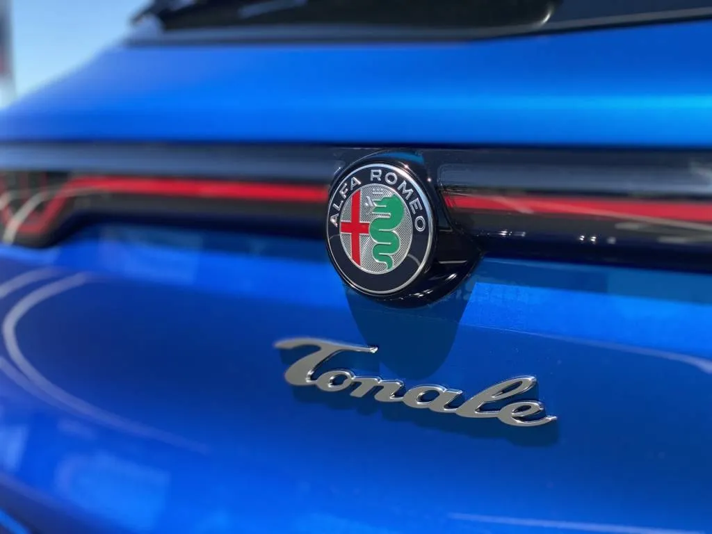 Alfa Romeo Tonale Incelemesi: Benzinli SUV Ne Sunuyor? - fotoğraf 88