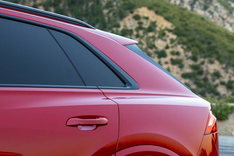 Audi SQ8 Benzinli SUV Kime Uygun? - fotoğraf 14