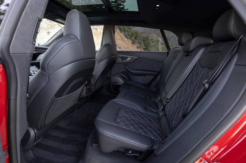 Audi SQ8 Benzinli SUV Kime Uygun? - fotoğraf 59