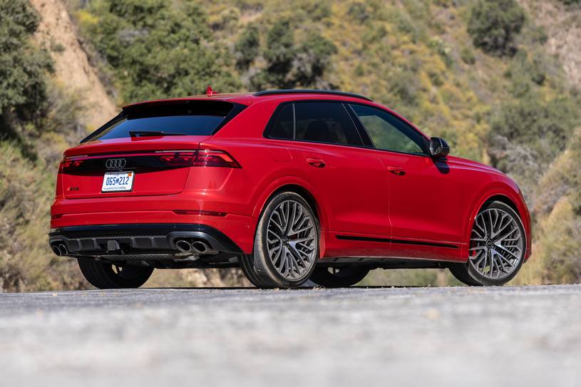 Audi SQ8 Benzinli SUV Kime Uygun? - fotoğraf 7