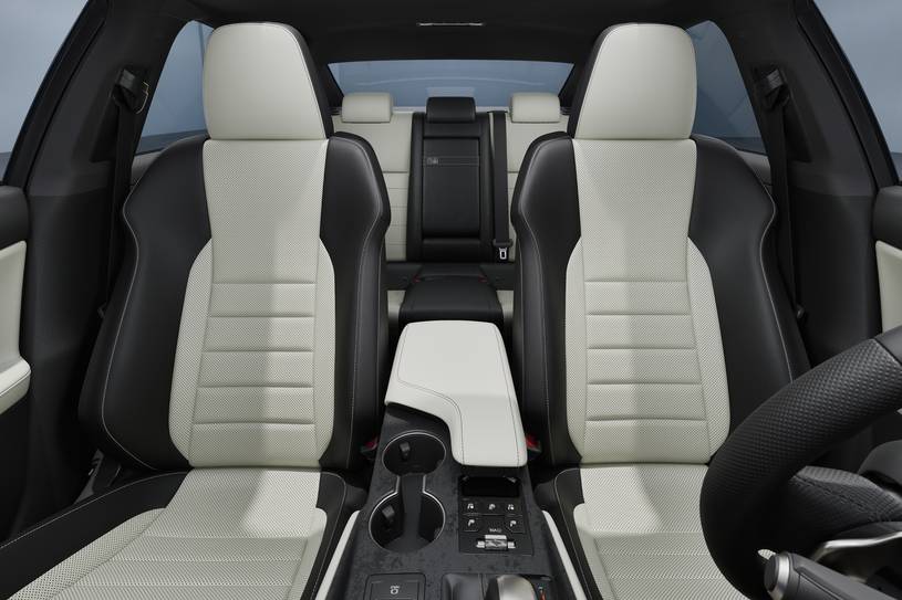 Lexus IS Benzinli Türkiye’de Satışta mı? - fotoğraf 29
