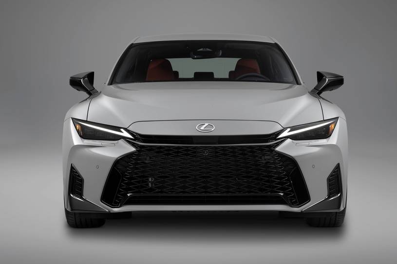 Lexus IS Benzinli Türkiye’de Satışta mı? - fotoğraf 4