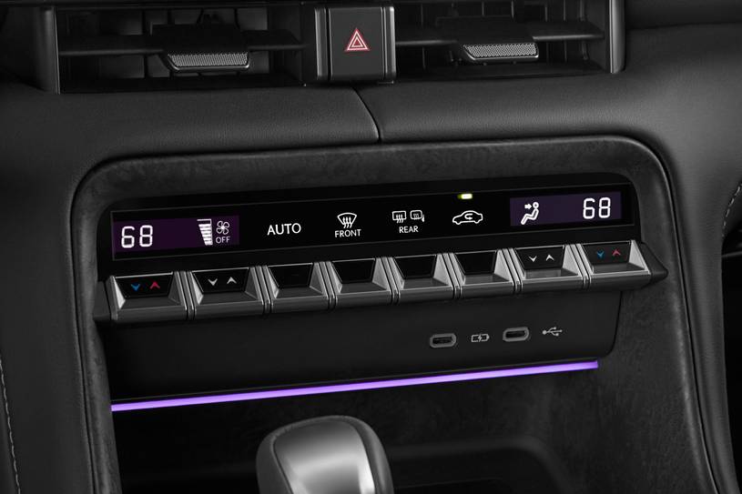 Lexus IS Benzinli Türkiye’de Satışta mı? - fotoğraf 40