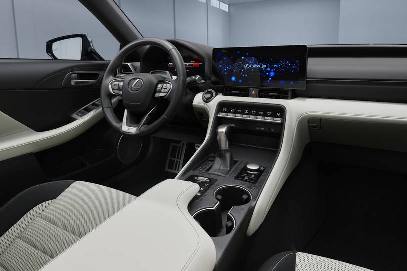 Lexus IS Benzinli Türkiye’de Satışta mı? - fotoğraf 55