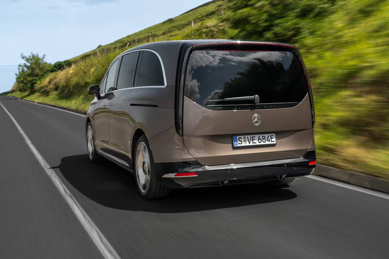 2027 Mercedes-Benz VLE: Elektrikli Lüks MPV - fotoğraf 5