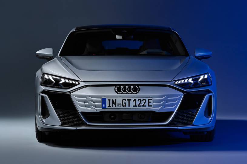 2026 Audi S e-tron GT İncelemesi: Güç ve Menzil - fotoğraf 17