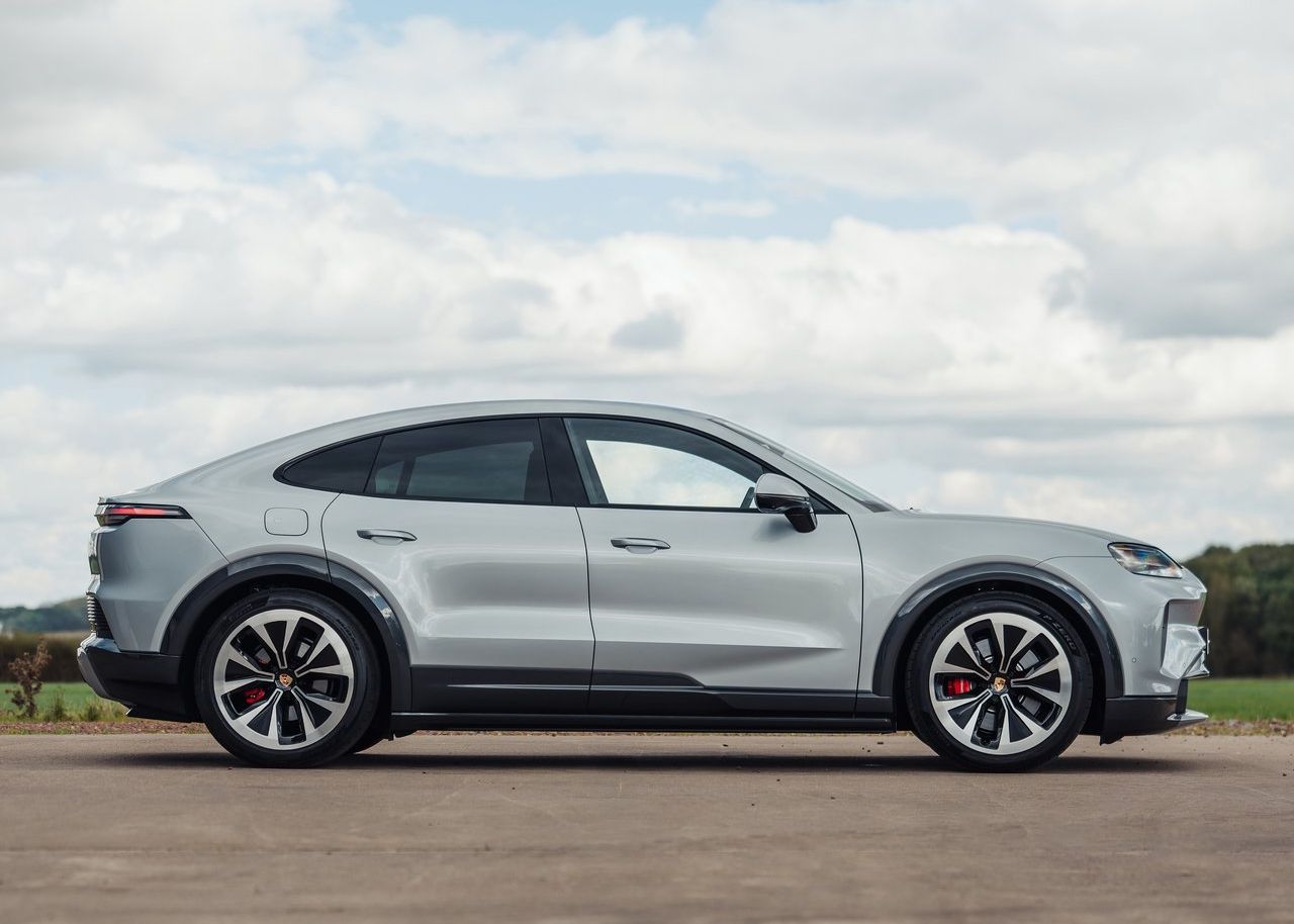 2027 Porsche Cayenne S Coupé Electric Türkiye Fiyatı - fotoğraf 1